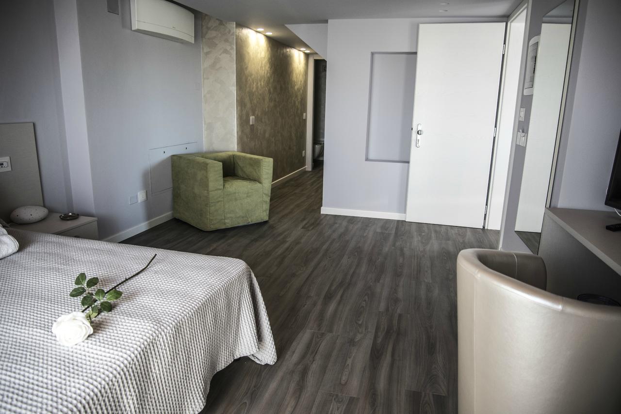 Bed and Breakfast Michela Bb & Relais Лонато Екстер'єр фото